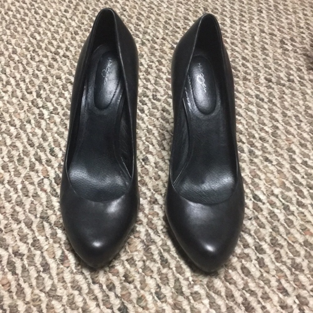 Halogen Solid Black Leathered Heels - image 1